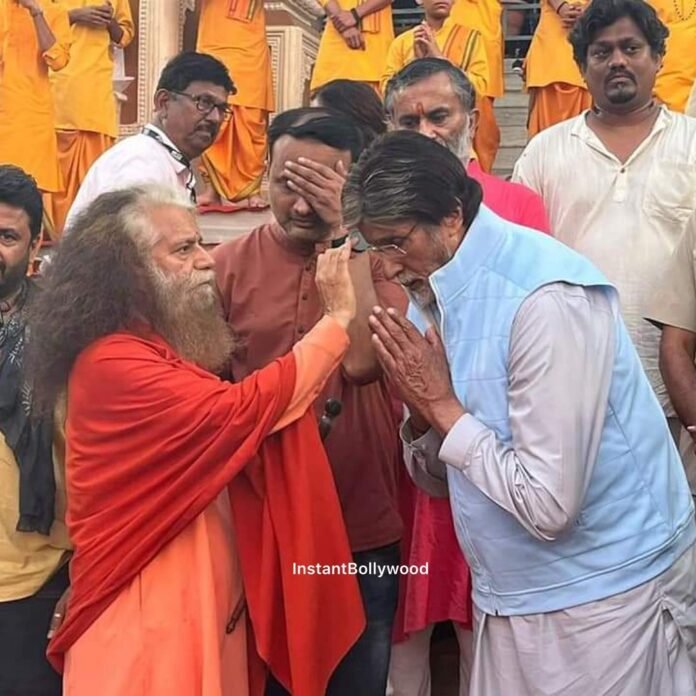 Amitabh Bachchan clicked in Rishikesh while performing aarti along with Swami Ch