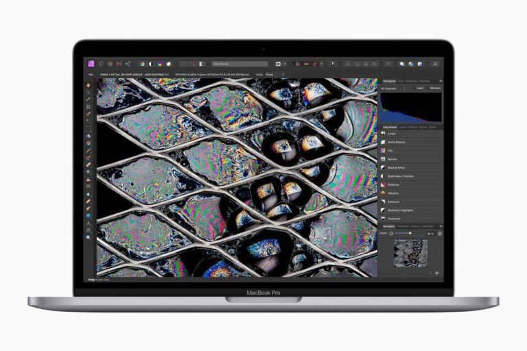 Some M2 MacBook Pro configurations already delayed until August