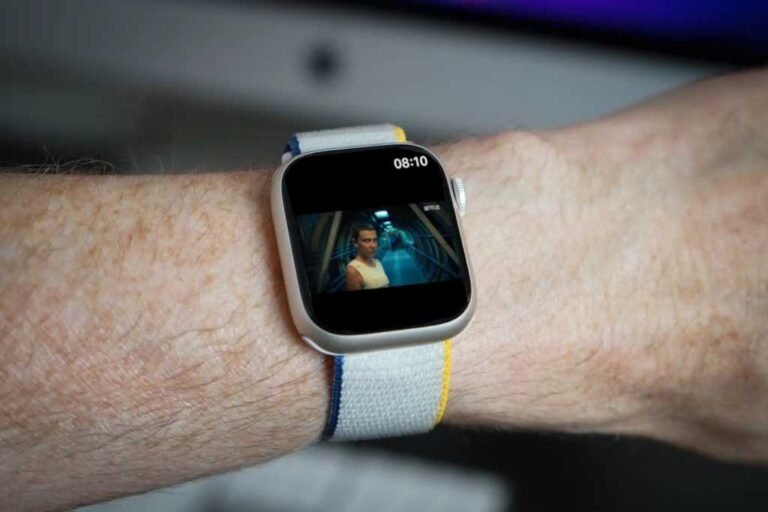You can now watch YouTube videos on Apple Watch.